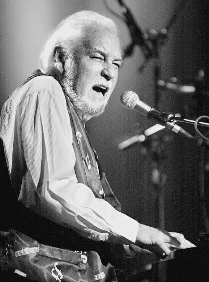 Gary Brooker. Black and white is so nice, innit!